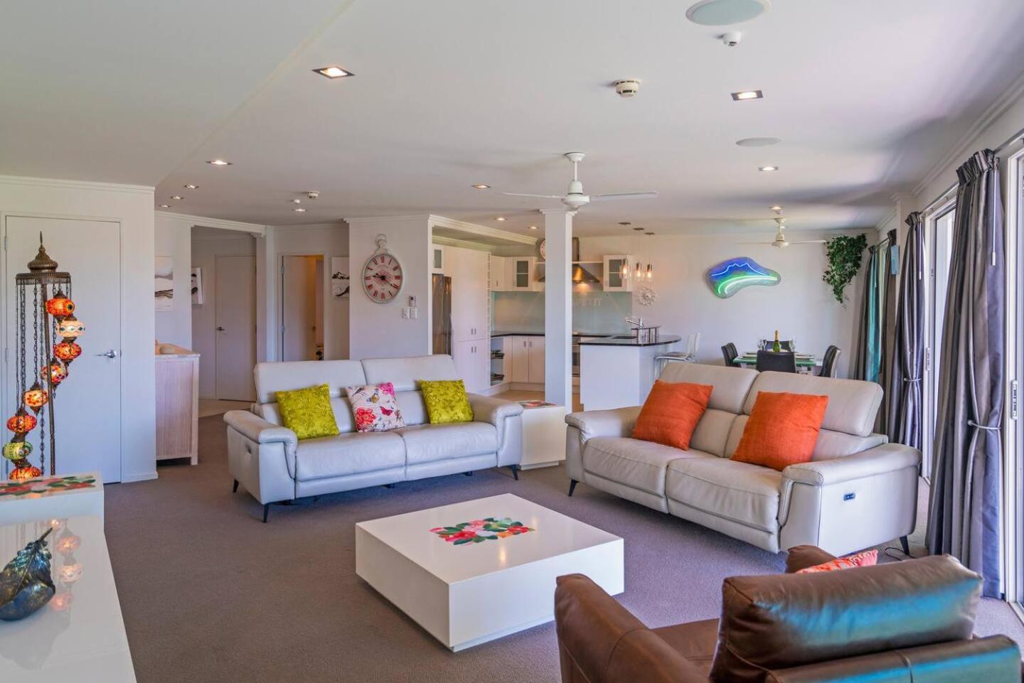 Marina Park Apartments Whitianga Exterior photo